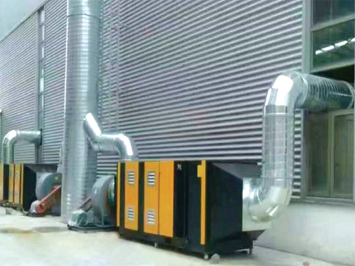 精品综合一区二区三区