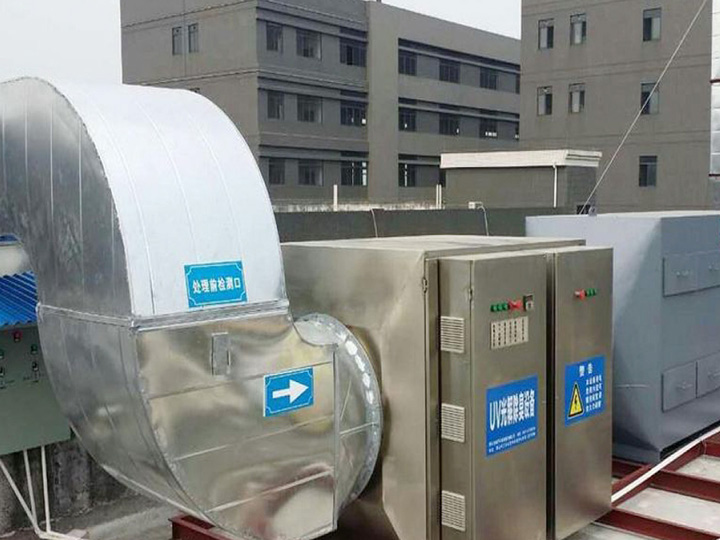 精品综合一区二区三区